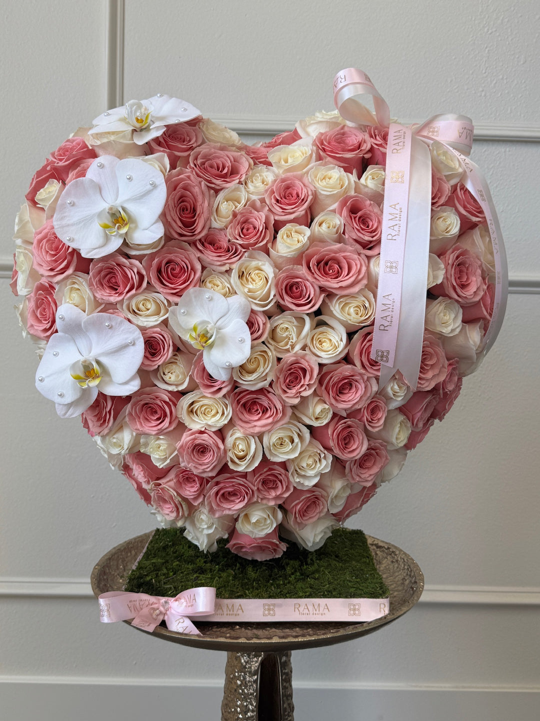 150 Rose Standing Heart with Orchids