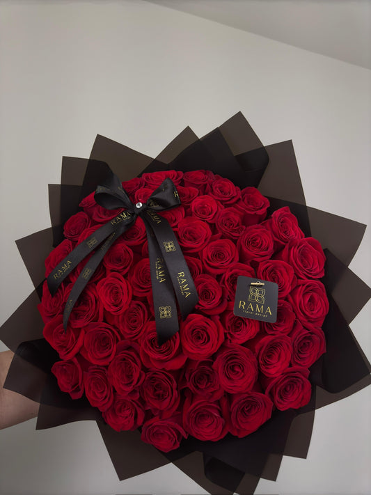 50 Red Roses – Classic