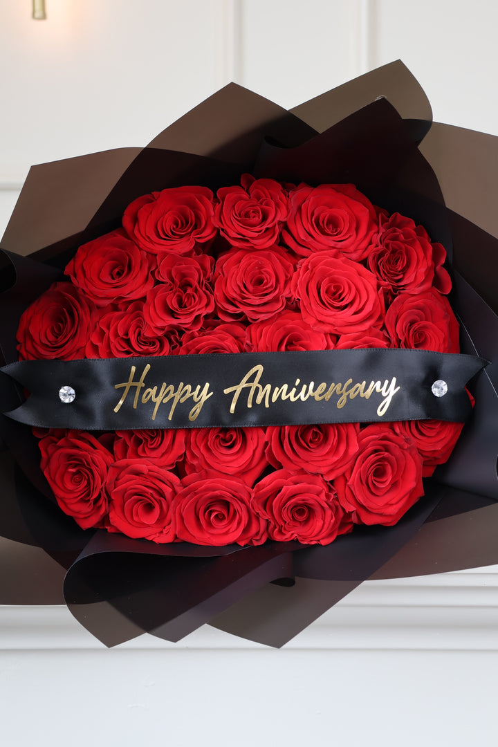 25 Red Roses Bouquet with Custom Banner