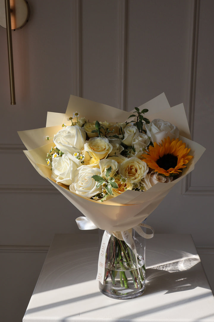 Cream & Butter Garden Arrangement in Glass Vase