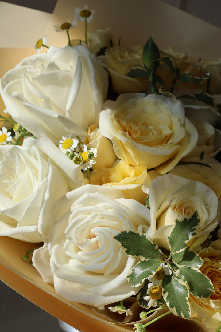 Cream & Butter Garden Arrangement in Glass Vase